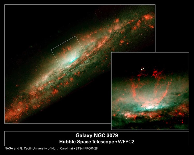 галактика NGC 3079