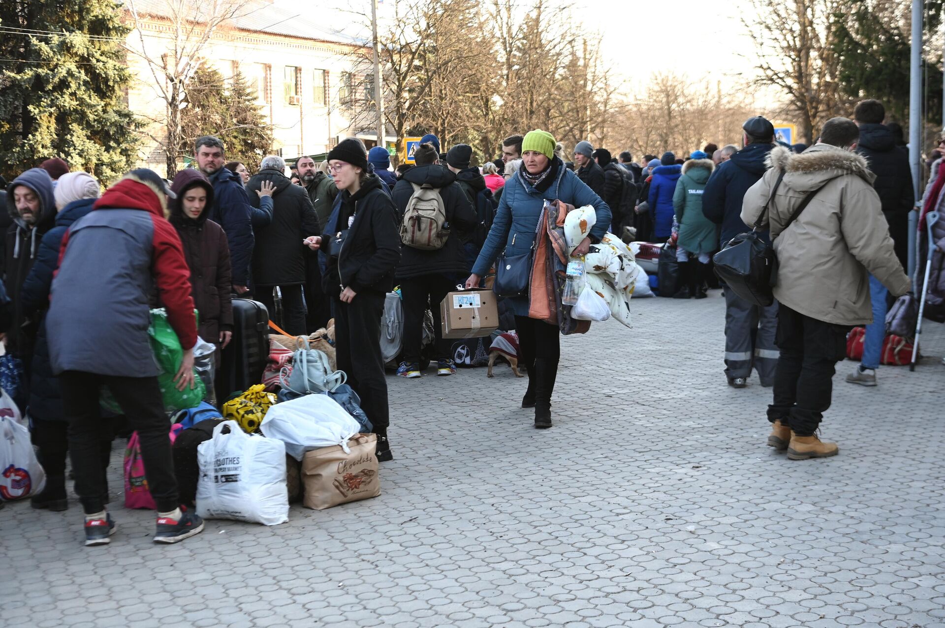 Эвакуированным жителям Херсонской области грозят выселением
