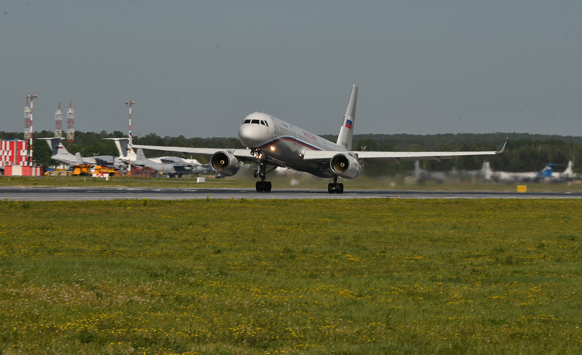В России не хватает самолетов на туристических маршрутах