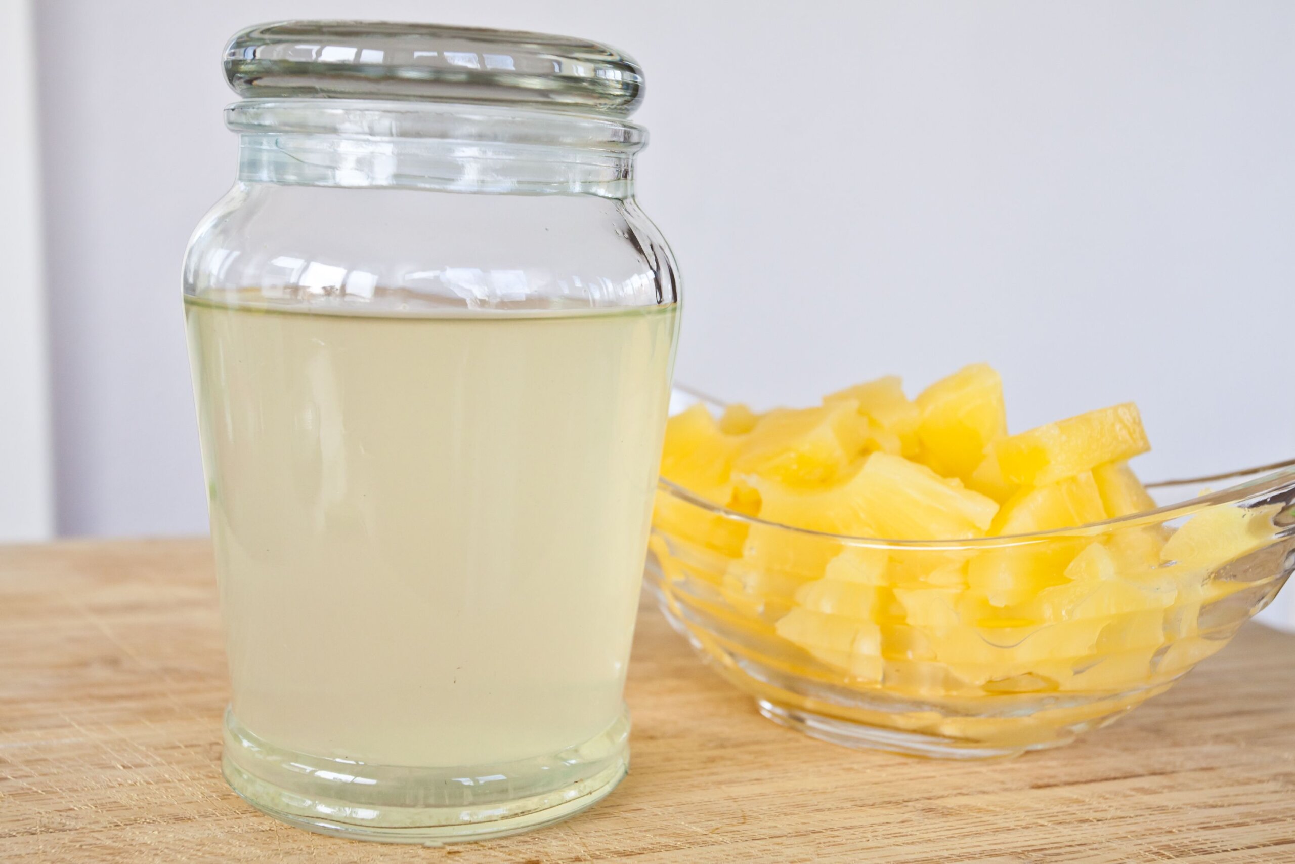 Рак можно вылечить с помощью горячей ананасовой воды