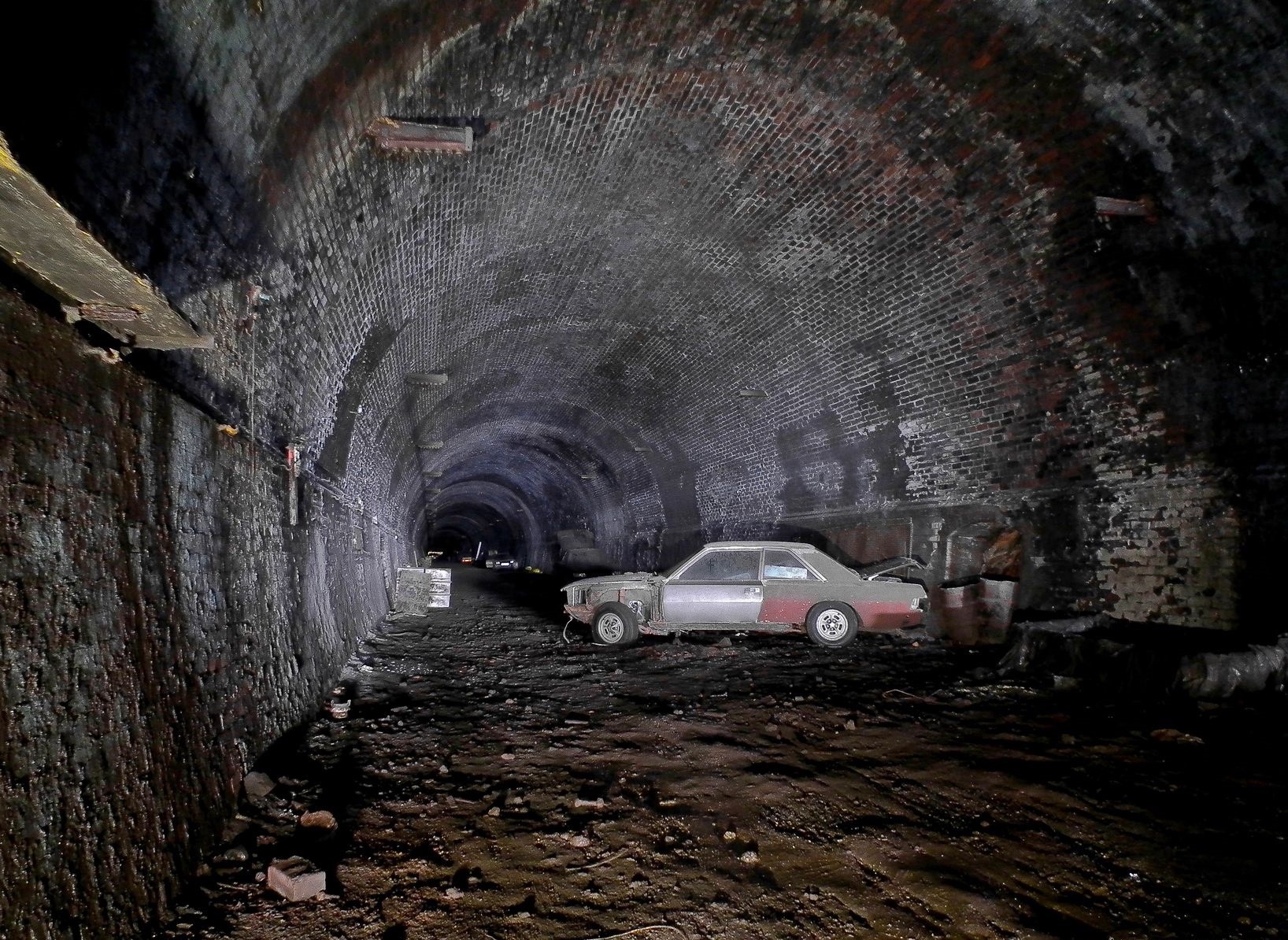Нашли подземный туннель для торговли людьми