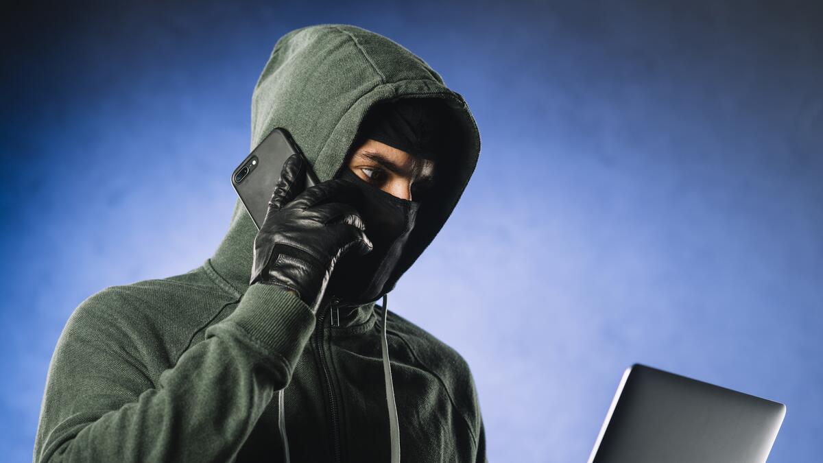 Hacker With Laptop 1689005438 1689005615 0 1689427802 1689428562 1690997734 1691002164 1697783390 1697783394 0 1698478324 1698478348 0 1698780921 1698780953
