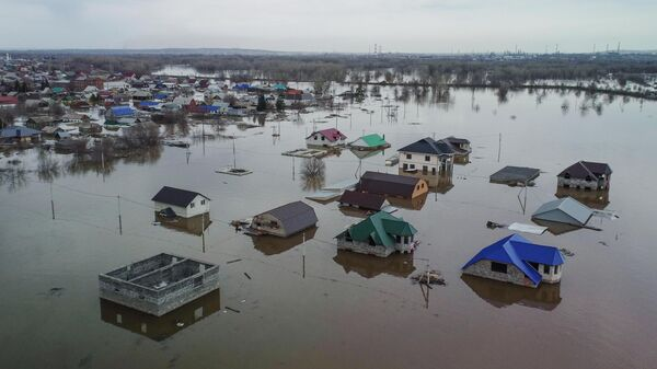 В Орске десятки людей стали жертвами наводнения