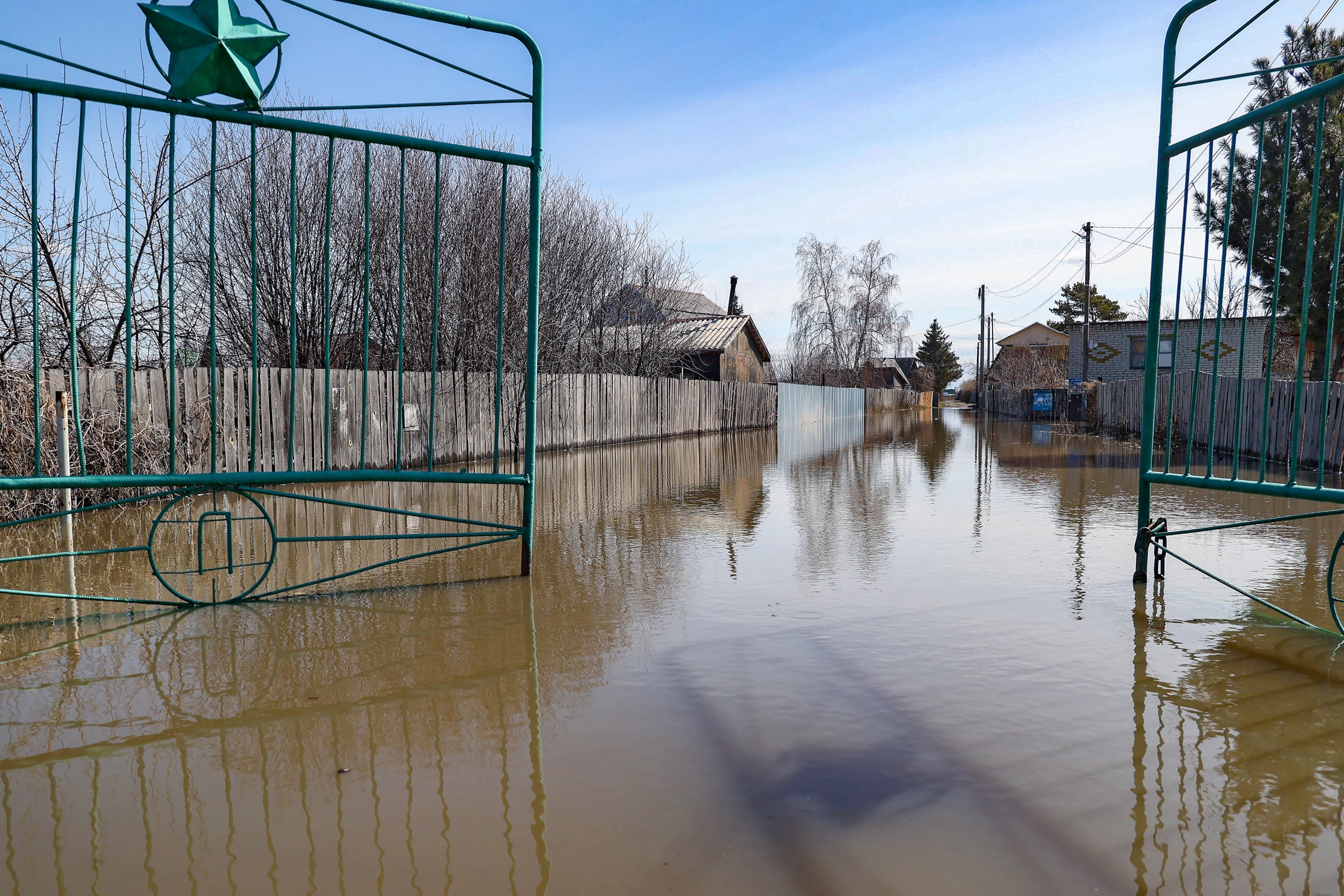 В Томской области запретили пить водопроводную воду из-за паводка