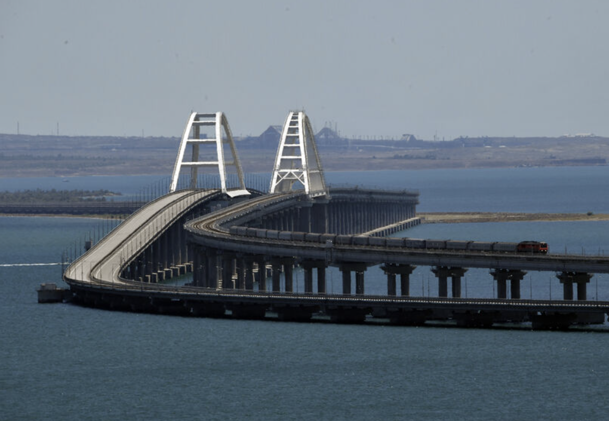 С 9 по 12 мая движение на Крымском мосту будет перекрыто