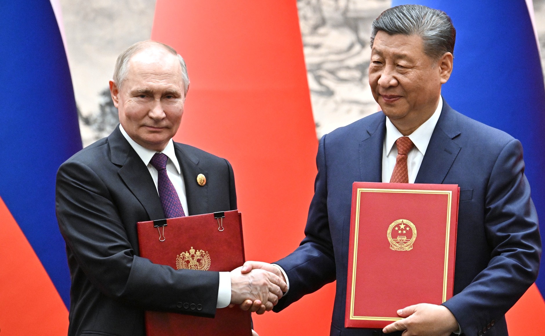 Визит Владимира Путина в Китай провалился